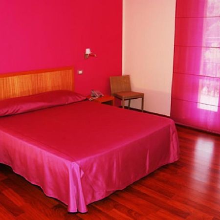 Hotel I Colori SantʼAntìoco Exteriér fotografie