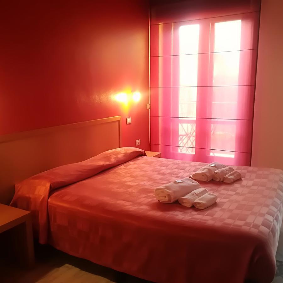 Hotel I Colori SantʼAntìoco Exteriér fotografie